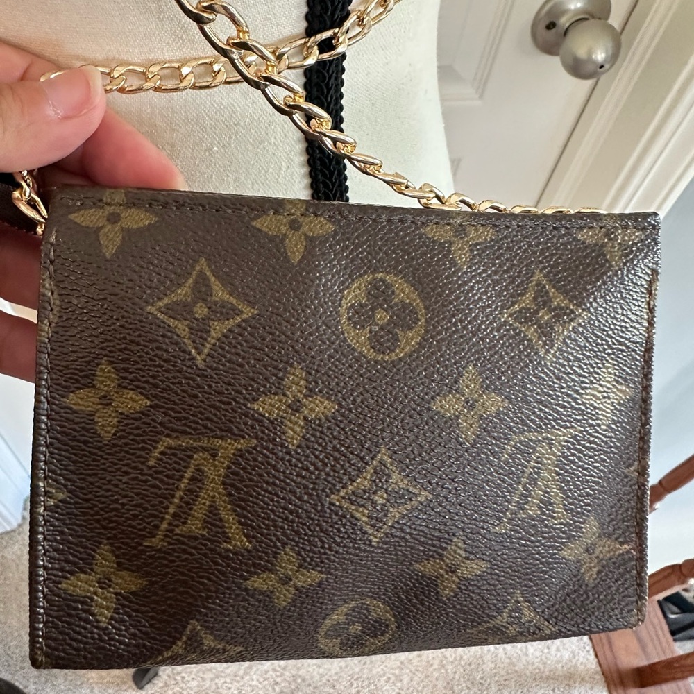 💙 Louis Vuitton Vintage Toiletry 15 -1984 Crossbody Conversion Authentic w COA - Picture 3 of 16